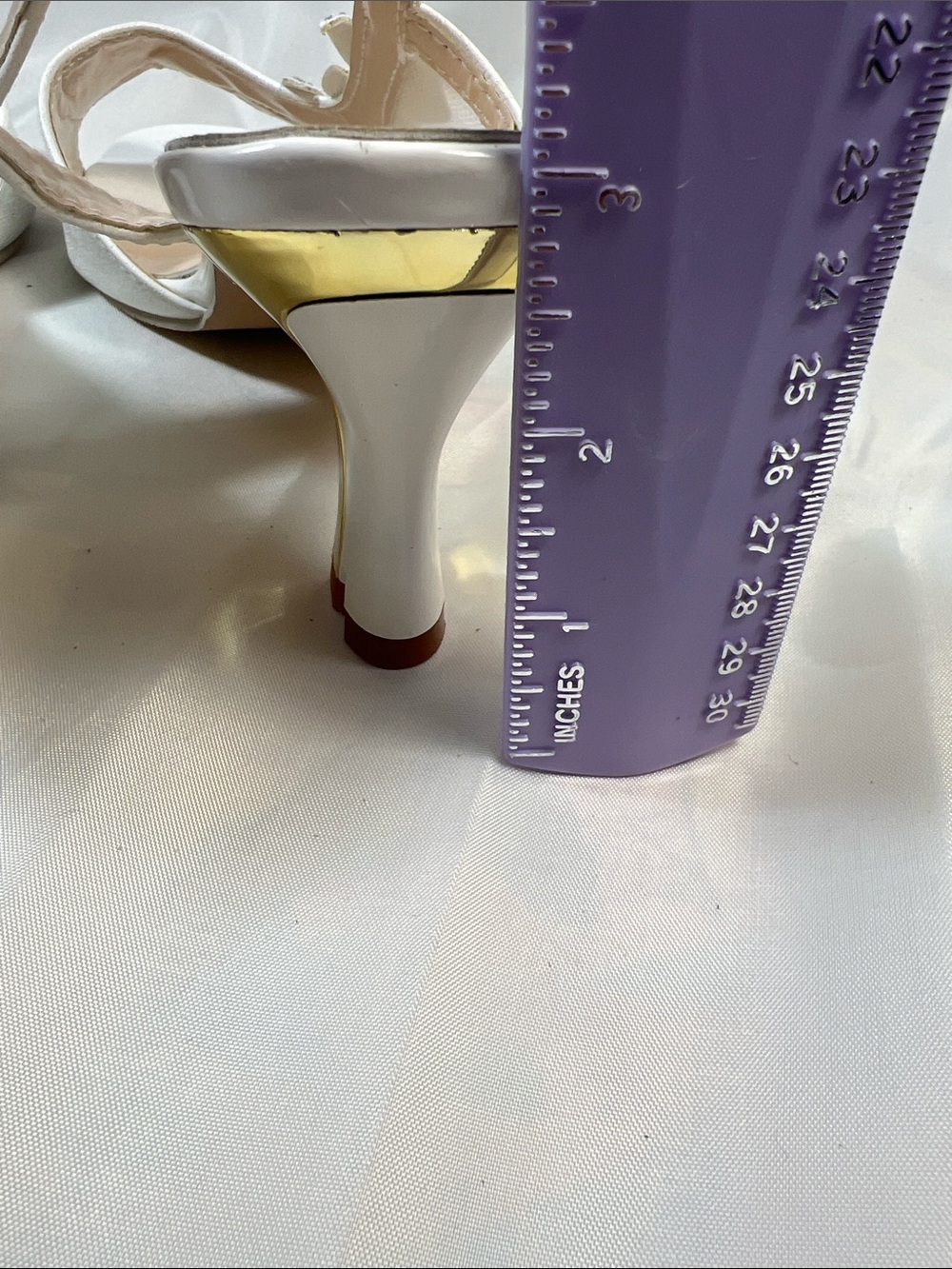 Elegant White Slingback Heels with Gold Accent - Picture 7 of 7